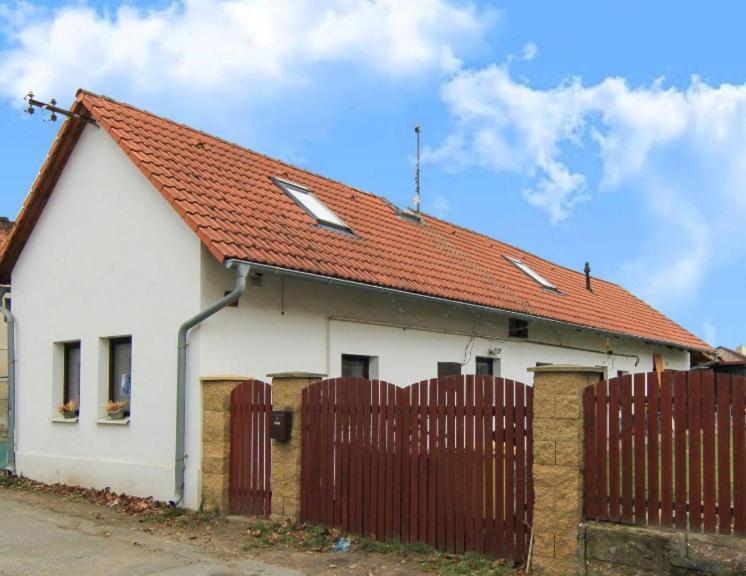 Rekreacni Dum U Elisky A Barusky Villa Krakovany Exteriör bild